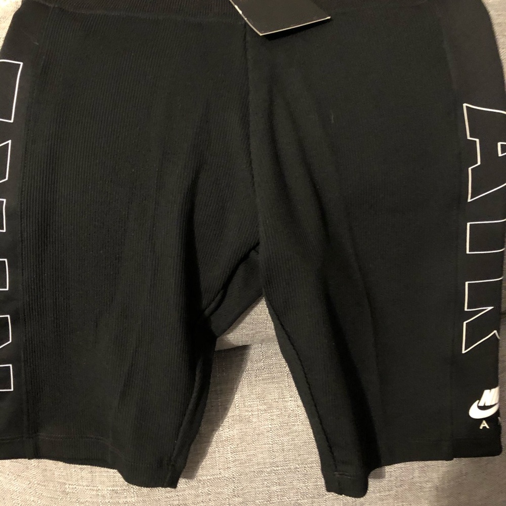 Nike biker shorts NWT